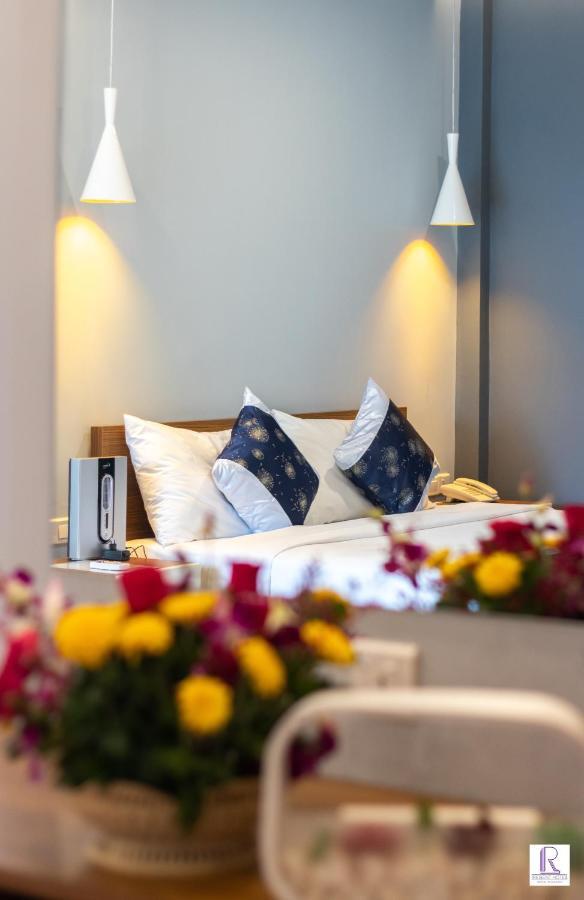 מייק Regent Hotel מראה חיצוני תמונה