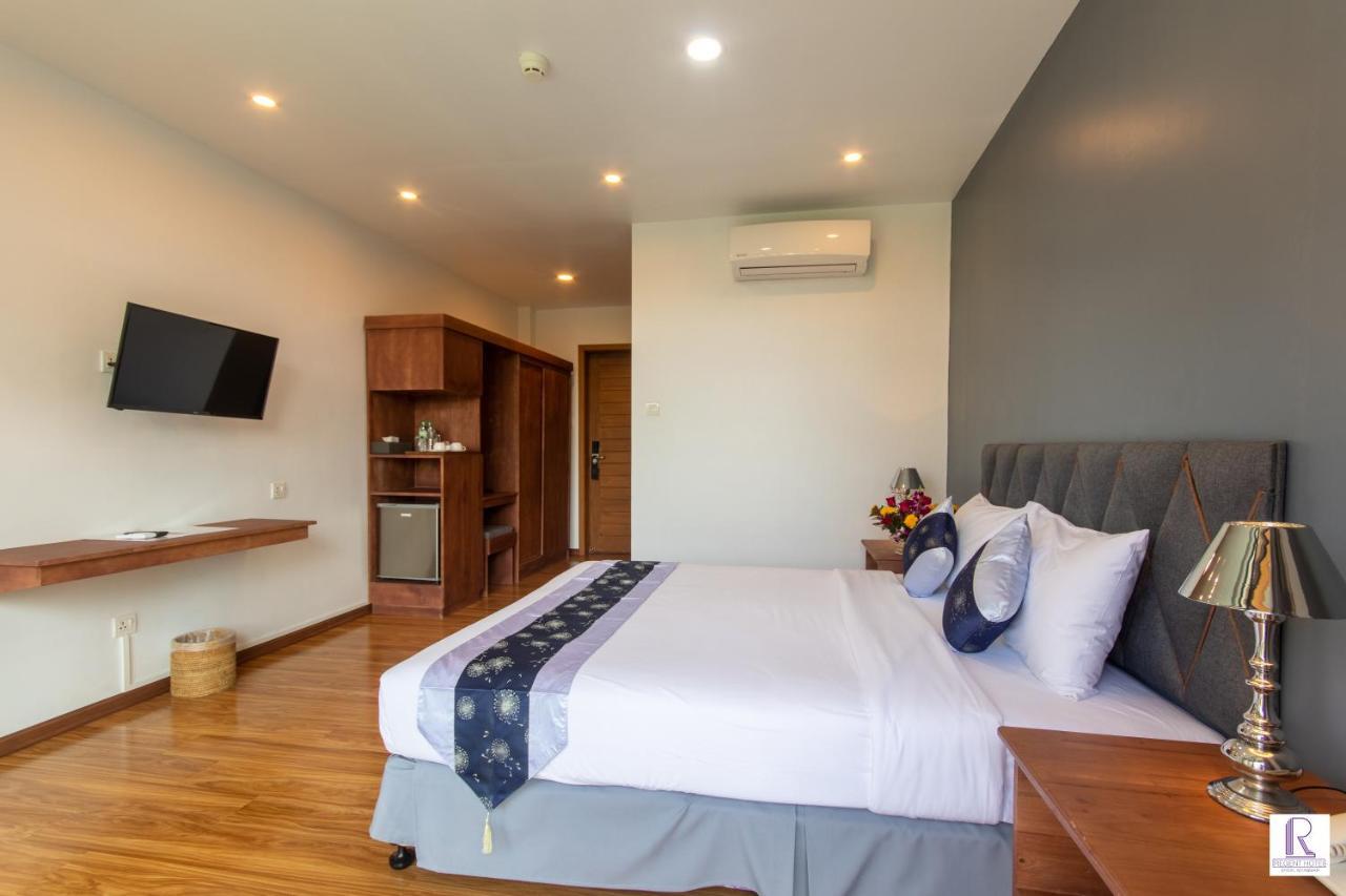 מייק Regent Hotel מראה חיצוני תמונה