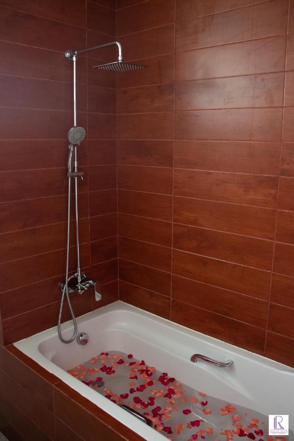 מייק Regent Hotel מראה חיצוני תמונה